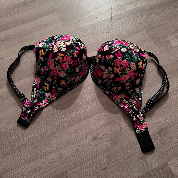 Sexy Tee Lightly-Lined Contrast Strap Demi Bra - LIKE NEW - Picture 3 of 3